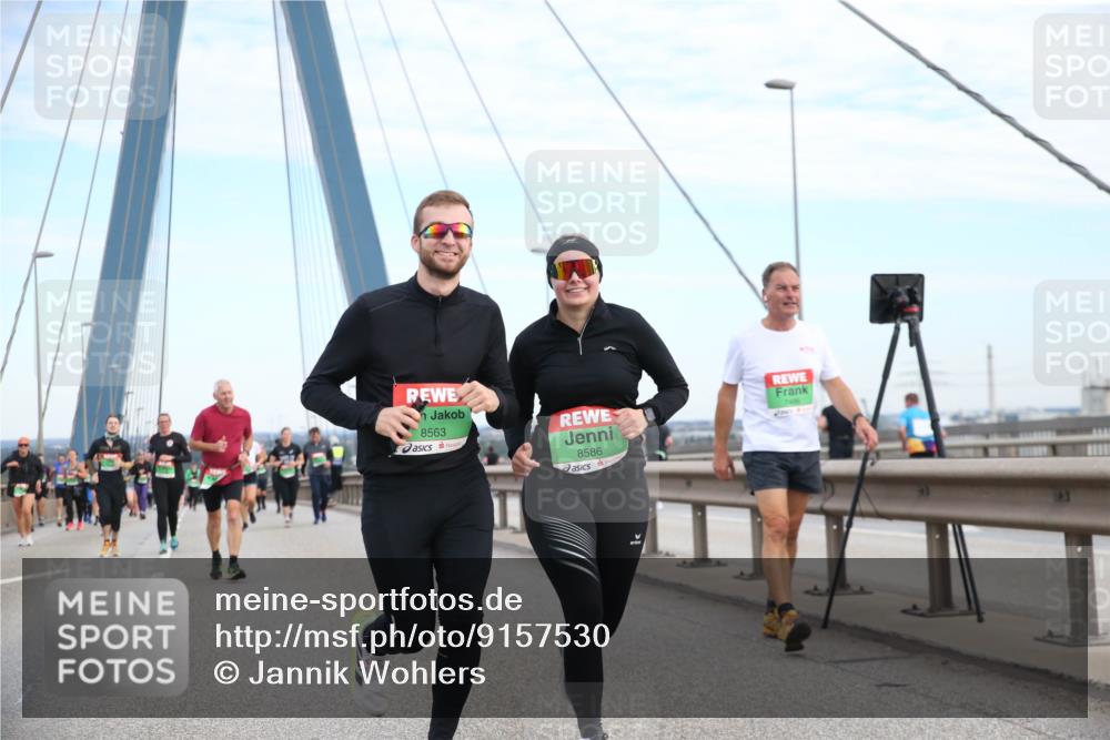 03.10.2025 - Köhlbrandbrückenlauf Jannik Wohlers http://msf.ph/oto/9157530 03.10.2025 15:38:12 Position 1 8563, 8586 meine-sportfotos.de