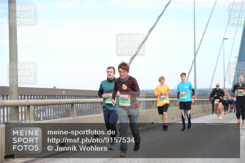 03.10.2025 - Köhlbrandbrückenlauf Jannik Wohlers http://msf.ph/oto/9157534 03.10.2025 15:38:15 Position 1 841, 8689 meine-sportfotos.de
