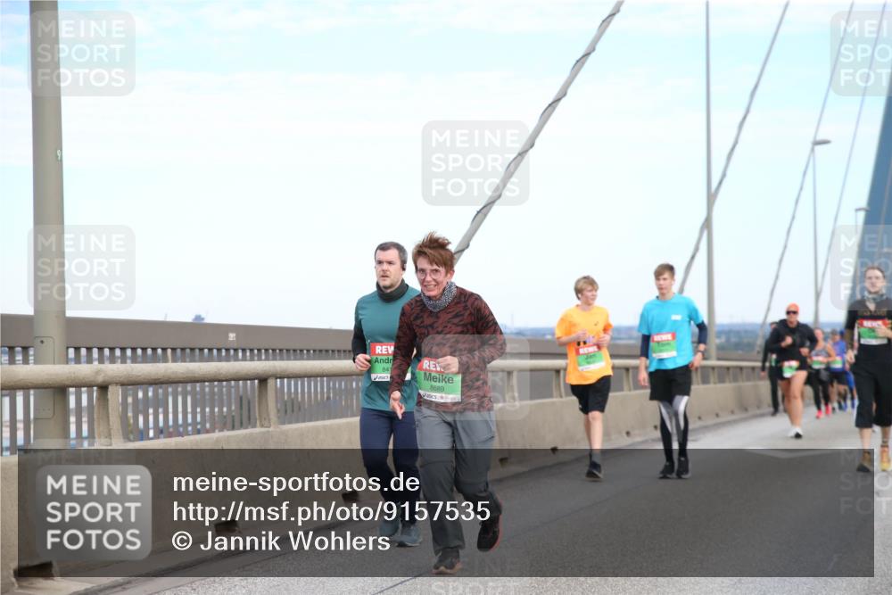 03.10.2025 - Köhlbrandbrückenlauf Jannik Wohlers http://msf.ph/oto/9157535 03.10.2025 15:38:15 Position 1 841, 8689 meine-sportfotos.de