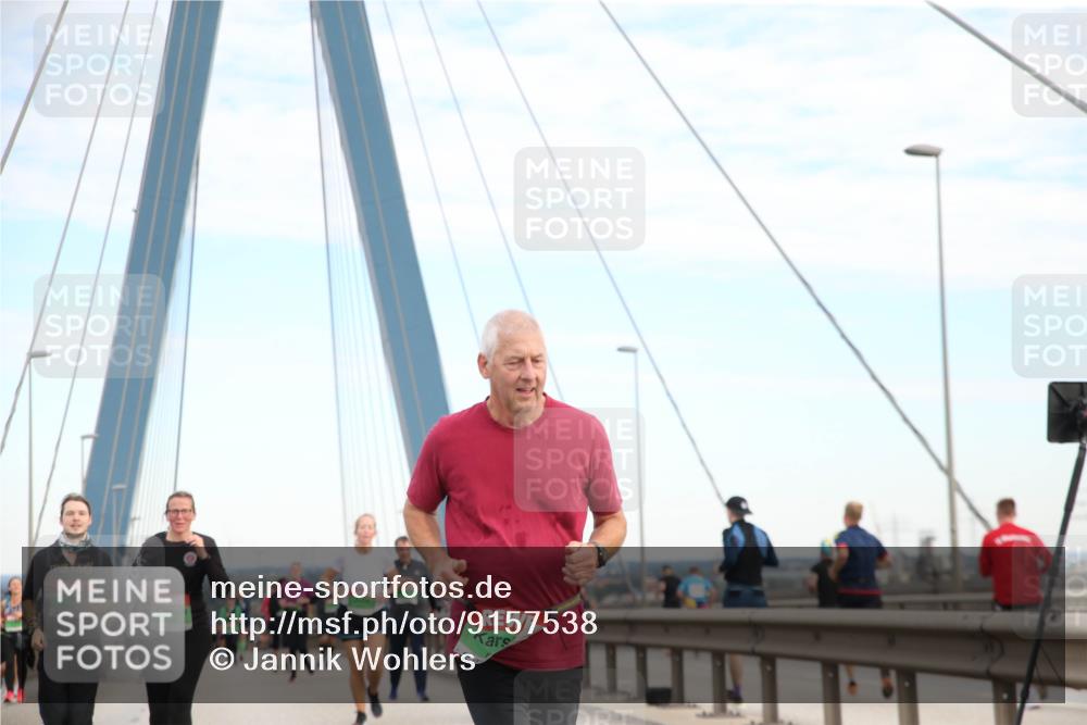 03.10.2025 - Köhlbrandbrückenlauf Jannik Wohlers http://msf.ph/oto/9157538 03.10.2025 15:38:16 Position 1  meine-sportfotos.de