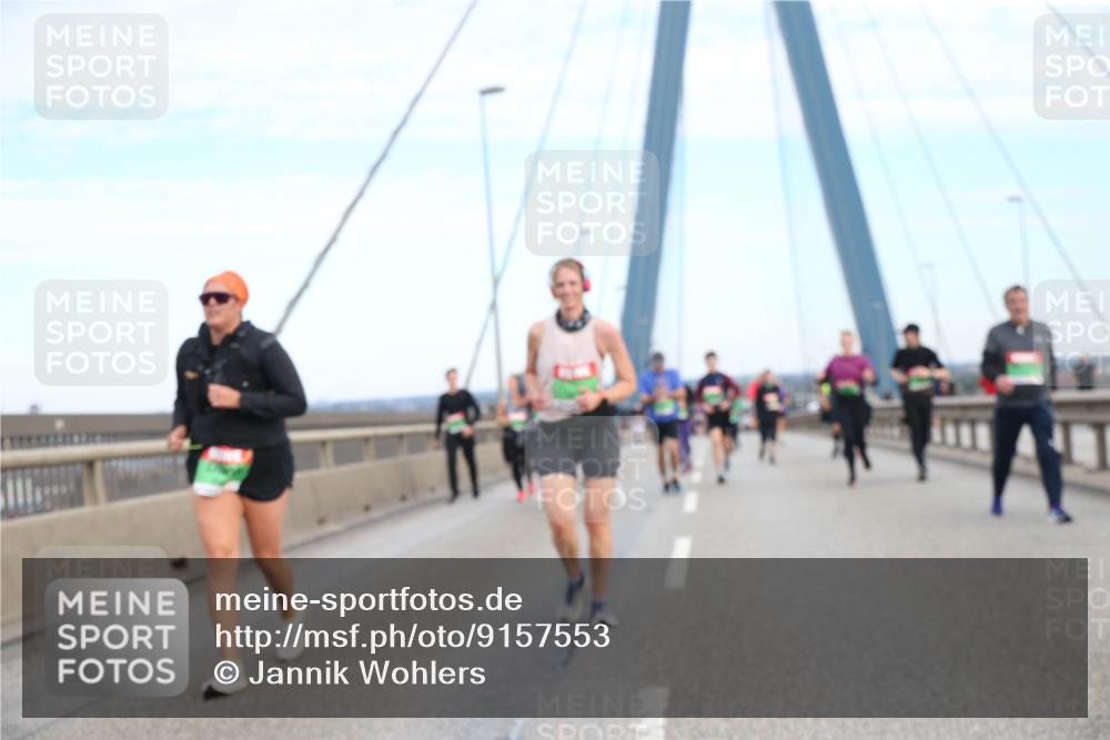 03.10.2025 - Köhlbrandbrückenlauf Jannik Wohlers http://msf.ph/oto/9157553 03.10.2025 15:38:22 Position 1  meine-sportfotos.de