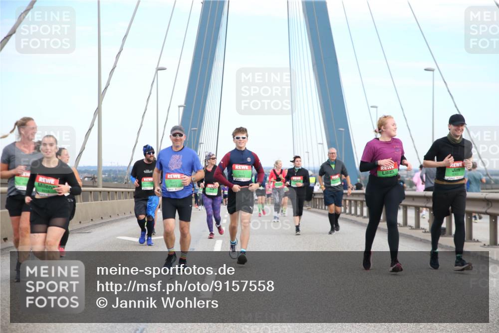 03.10.2025 - Köhlbrandbrückenlauf Jannik Wohlers http://msf.ph/oto/9157558 03.10.2025 15:38:25 Position 1 9693, 9694 meine-sportfotos.de