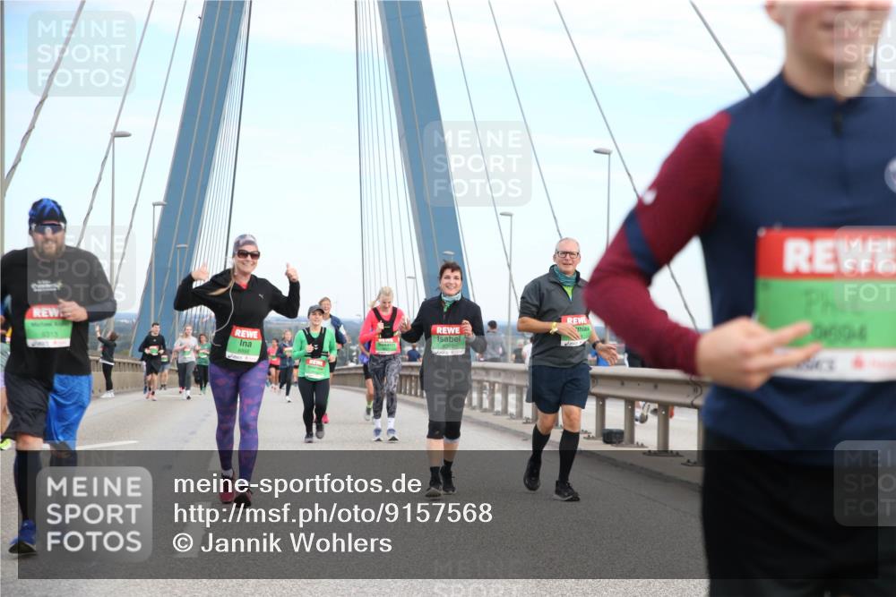 03.10.2025 - Köhlbrandbrückenlauf Jannik Wohlers http://msf.ph/oto/9157568 03.10.2025 15:38:28 Position 1 9313, 8382, 0604 meine-sportfotos.de