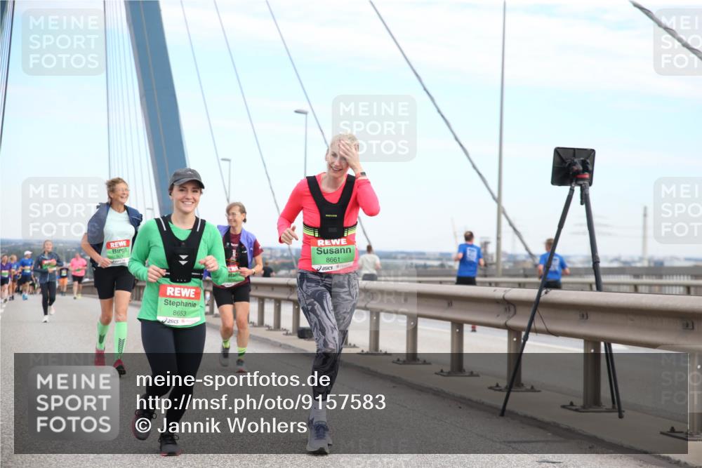 03.10.2025 - Köhlbrandbrückenlauf Jannik Wohlers http://msf.ph/oto/9157583 03.10.2025 15:38:33 Position 1 8653, 8661 meine-sportfotos.de