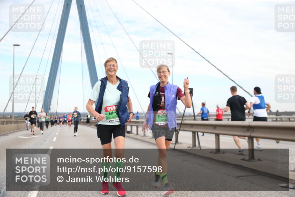 03.10.2025 - Köhlbrandbrückenlauf Jannik Wohlers http://msf.ph/oto/9157598 03.10.2025 15:38:36 Position 1 9291, 9290 meine-sportfotos.de
