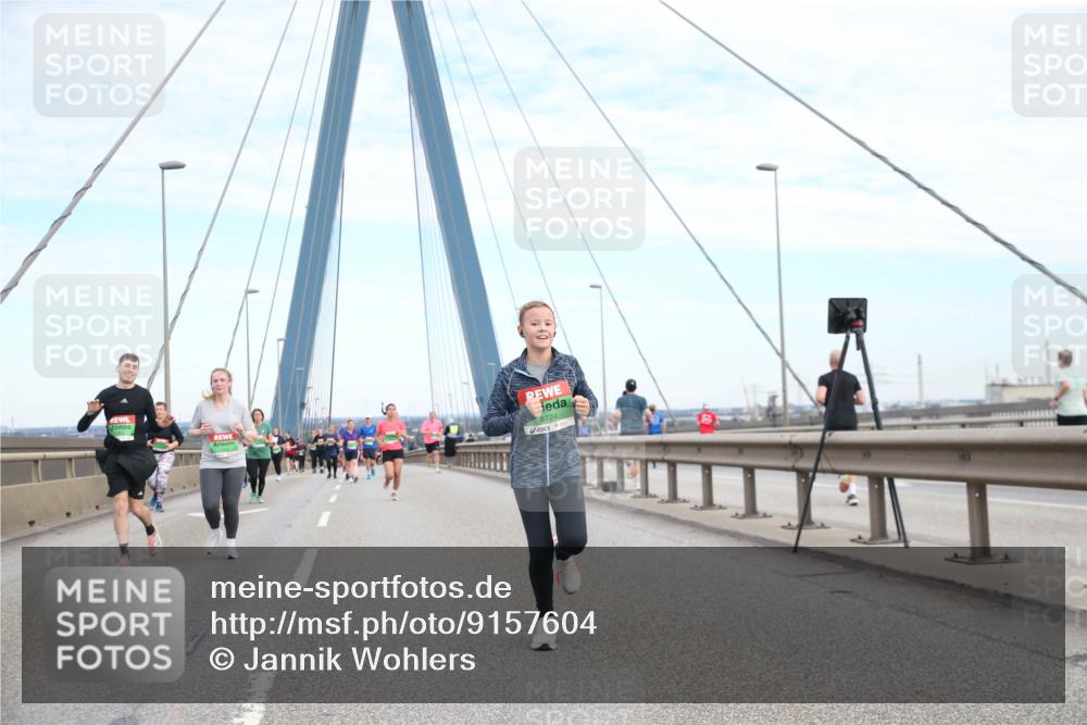 03.10.2025 - Köhlbrandbrückenlauf Jannik Wohlers http://msf.ph/oto/9157604 03.10.2025 15:38:41 Position 1 8724 meine-sportfotos.de