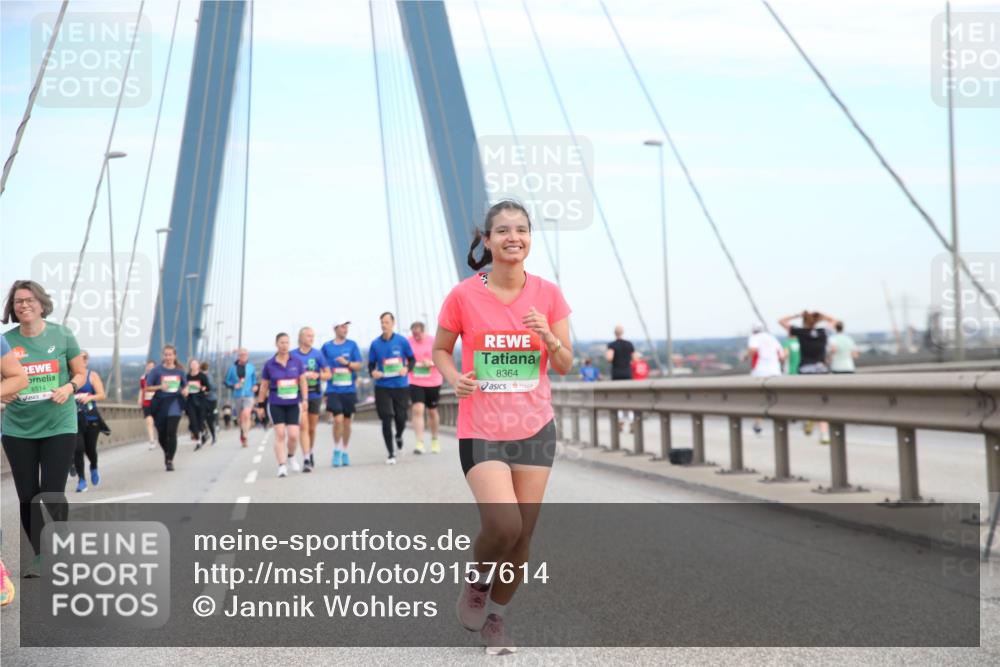 03.10.2025 - Köhlbrandbrückenlauf Jannik Wohlers http://msf.ph/oto/9157614 03.10.2025 15:38:46 Position 1 8514, 8364 meine-sportfotos.de