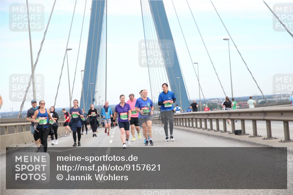 03.10.2025 - Köhlbrandbrückenlauf Jannik Wohlers http://msf.ph/oto/9157621 03.10.2025 15:38:49 Position 1  meine-sportfotos.de