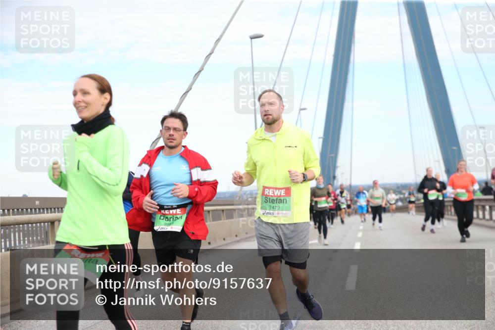 03.10.2025 - Köhlbrandbrückenlauf Jannik Wohlers http://msf.ph/oto/9157637 03.10.2025 15:39:43 Position 1 9499, 9551, 7479 meine-sportfotos.de