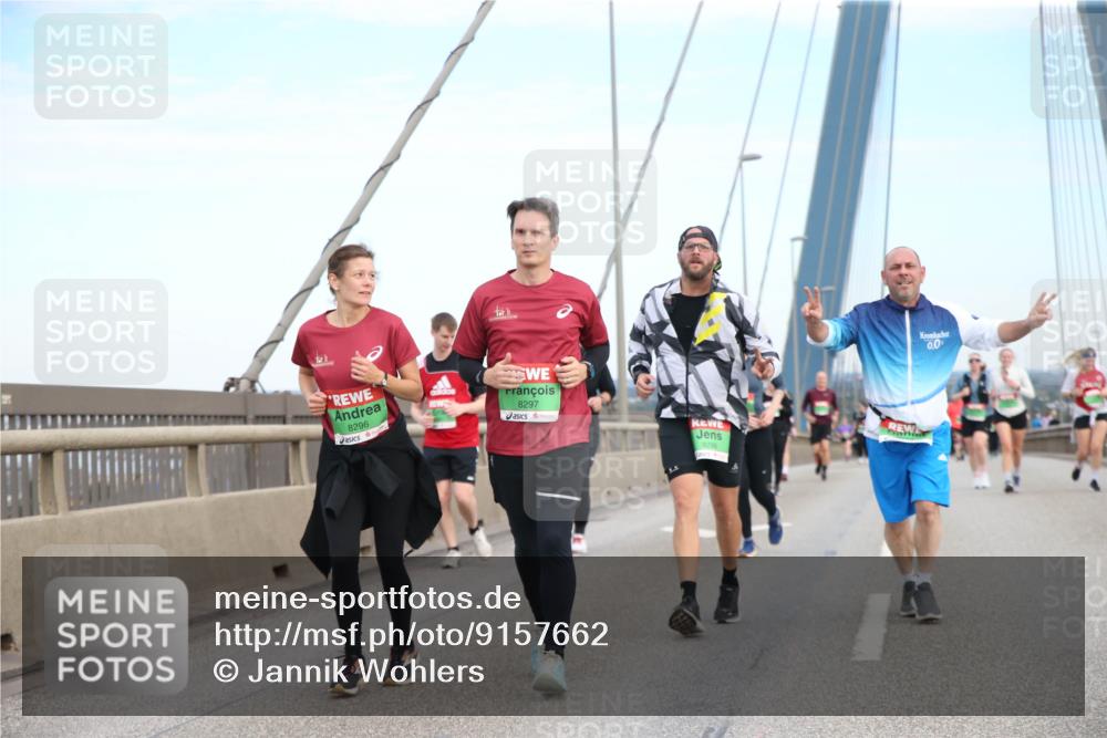 03.10.2025 - Köhlbrandbrückenlauf Jannik Wohlers http://msf.ph/oto/9157662 03.10.2025 15:39:55 Position 1 8296, 8297, 9298, 0, 0 meine-sportfotos.de