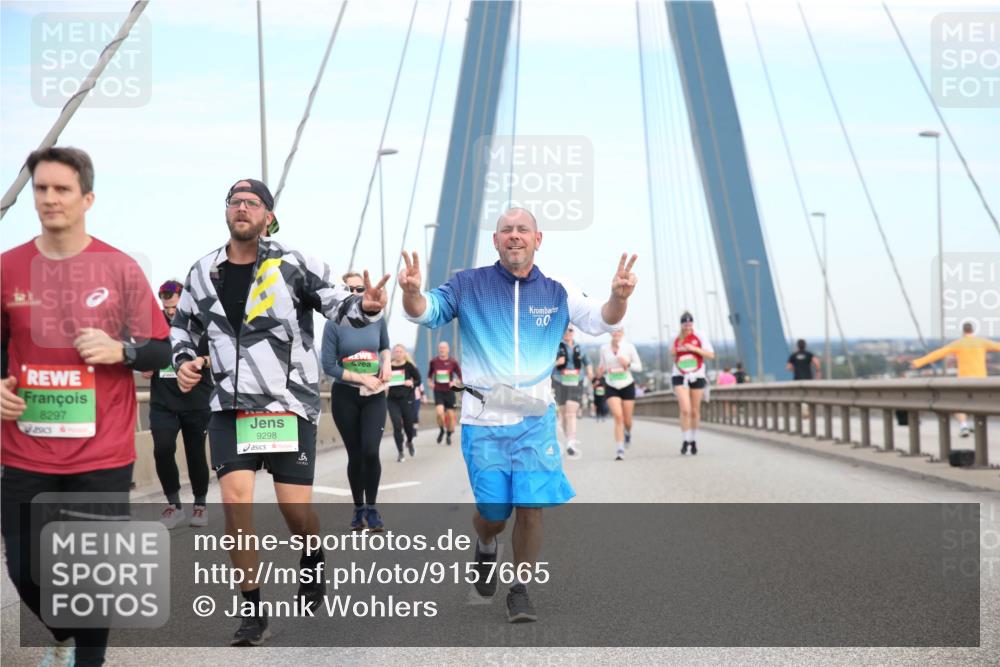03.10.2025 - Köhlbrandbrückenlauf Jannik Wohlers http://msf.ph/oto/9157665 03.10.2025 15:39:55 Position 1 8297, 9298, 6, 0, 0 meine-sportfotos.de