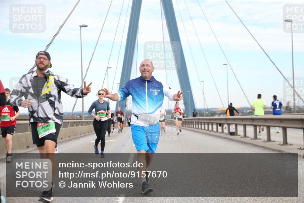 03.10.2025 - Köhlbrandbrückenlauf Jannik Wohlers http://msf.ph/oto/9157670 03.10.2025 15:39:56 Position 1 9298, 0, 0 meine-sportfotos.de