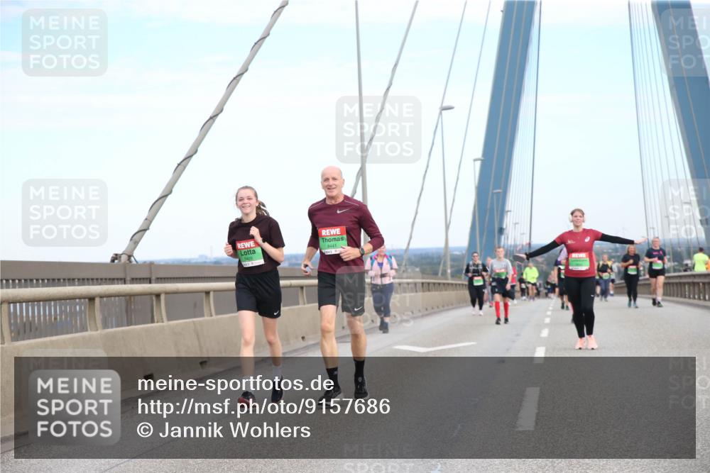 03.10.2025 - Köhlbrandbrückenlauf Jannik Wohlers http://msf.ph/oto/9157686 03.10.2025 15:40:06 Position 1 8441, 8416 meine-sportfotos.de