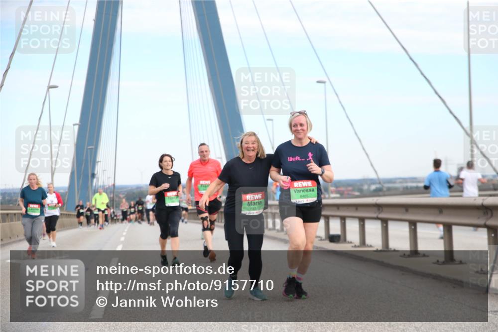 03.10.2025 - Köhlbrandbrückenlauf Jannik Wohlers http://msf.ph/oto/9157710 03.10.2025 15:40:18 Position 1 8431, 8405 meine-sportfotos.de