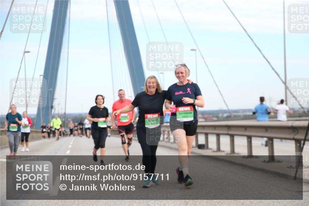 03.10.2025 - Köhlbrandbrückenlauf Jannik Wohlers http://msf.ph/oto/9157711 03.10.2025 15:40:18 Position 1 6431 meine-sportfotos.de