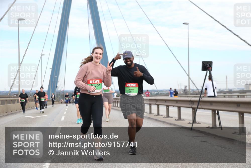 03.10.2025 - Köhlbrandbrückenlauf Jannik Wohlers http://msf.ph/oto/9157741 03.10.2025 15:40:43 Position 1 38, 9667 meine-sportfotos.de