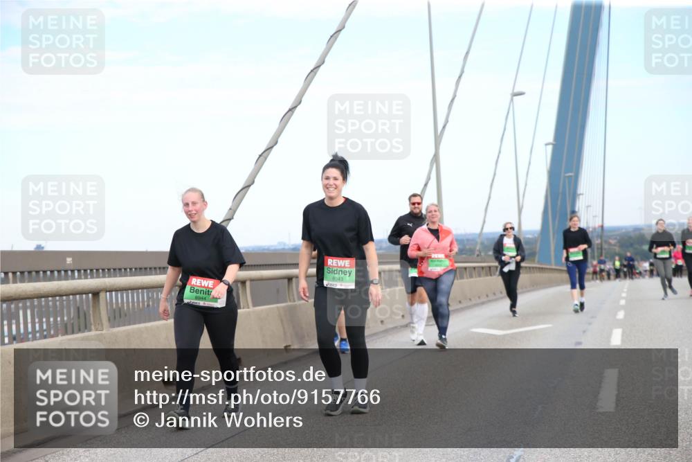 03.10.2025 - Köhlbrandbrückenlauf Jannik Wohlers http://msf.ph/oto/9157766 03.10.2025 15:40:52 Position 1 8943, 8944 meine-sportfotos.de