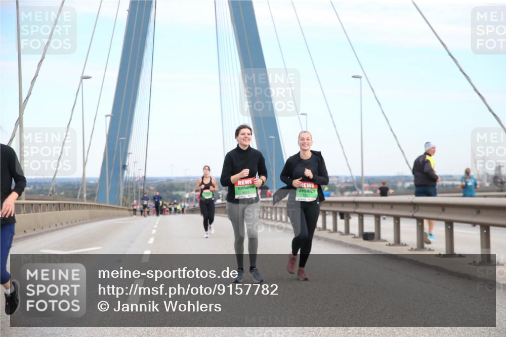 03.10.2025 - Köhlbrandbrückenlauf Jannik Wohlers http://msf.ph/oto/9157782 03.10.2025 15:40:59 Position 1 8515, 8527 meine-sportfotos.de