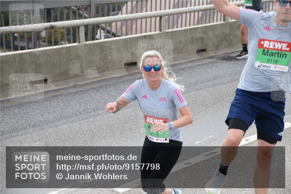 03.10.2025 - Köhlbrandbrückenlauf Jannik Wohlers http://msf.ph/oto/9157798 03.10.2025 15:54:13 Position 1 8115, 8116 meine-sportfotos.de