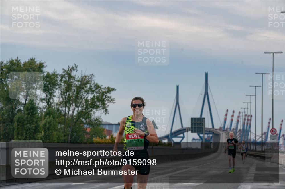 03.10.2025 - Köhlbrandbrückenlauf Michael Burmester http://msf.ph/oto/9159098 03.10.2025 15:36:59 Position 3 7034 meine-sportfotos.de