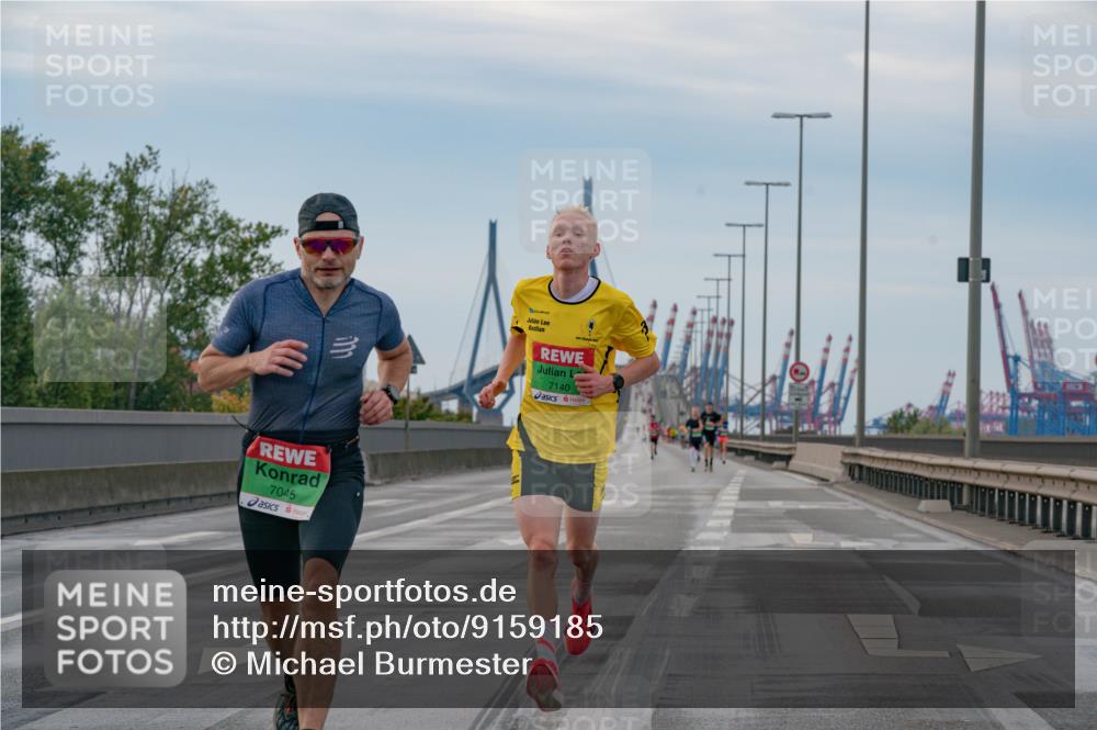 03.10.2025 - Köhlbrandbrückenlauf Michael Burmester http://msf.ph/oto/9159185 03.10.2025 15:39:38 Position 3 7045, 7140 meine-sportfotos.de