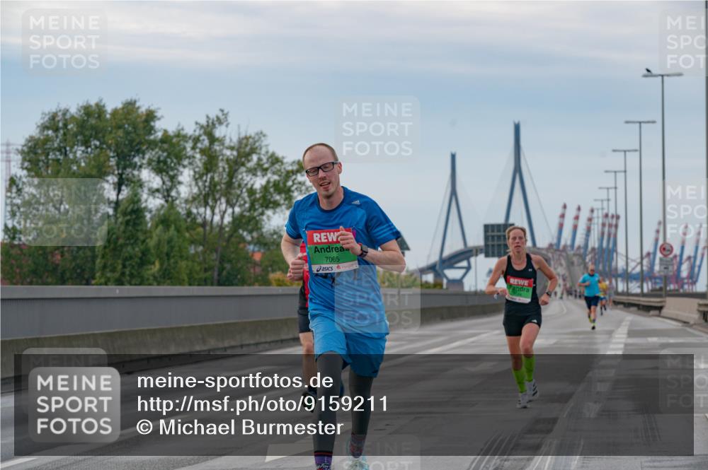 03.10.2025 - Köhlbrandbrückenlauf Michael Burmester http://msf.ph/oto/9159211 03.10.2025 15:40:13 Position 3 7065 meine-sportfotos.de