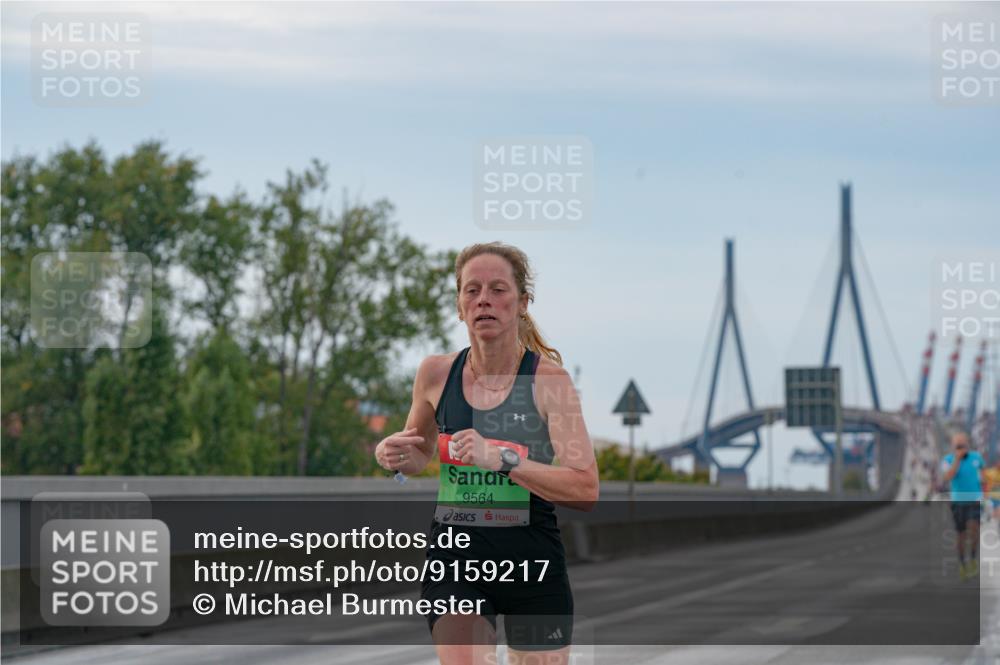 03.10.2025 - Köhlbrandbrückenlauf Michael Burmester http://msf.ph/oto/9159217 03.10.2025 15:40:16 Position 3 9564 meine-sportfotos.de