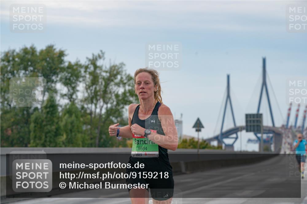 03.10.2025 - Köhlbrandbrückenlauf Michael Burmester http://msf.ph/oto/9159218 03.10.2025 15:40:16 Position 3 9564 meine-sportfotos.de