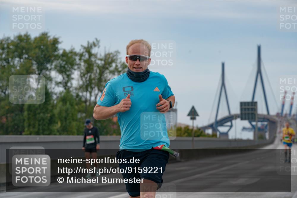 03.10.2025 - Köhlbrandbrückenlauf Michael Burmester http://msf.ph/oto/9159221 03.10.2025 15:40:27 Position 3  meine-sportfotos.de