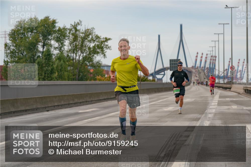 03.10.2025 - Köhlbrandbrückenlauf Michael Burmester http://msf.ph/oto/9159245 03.10.2025 15:40:56 Position 3  meine-sportfotos.de