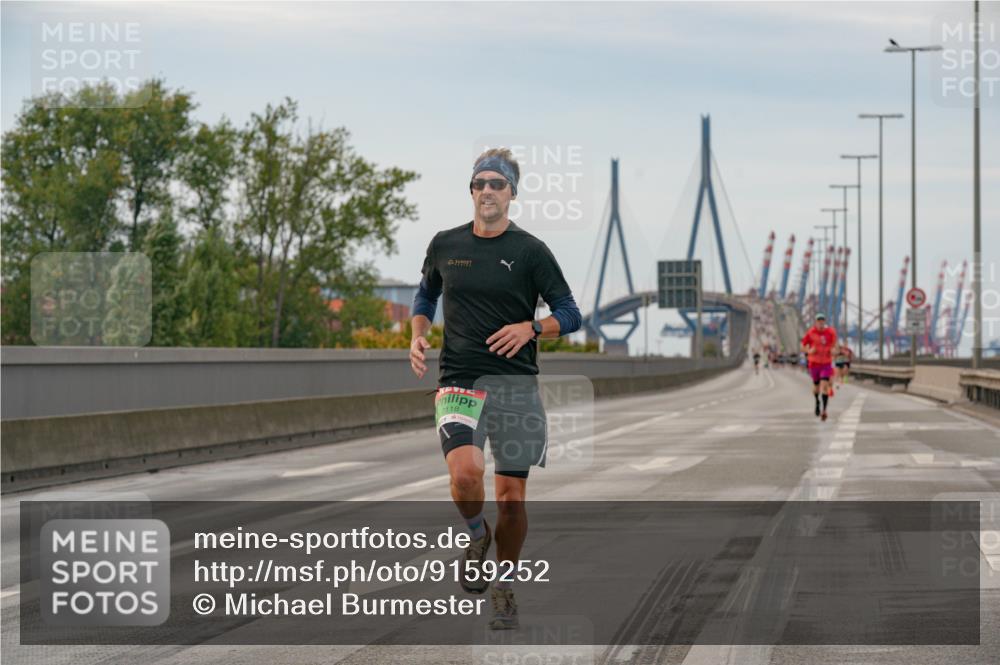 03.10.2025 - Köhlbrandbrückenlauf Michael Burmester http://msf.ph/oto/9159252 03.10.2025 15:41:00 Position 3 118 meine-sportfotos.de