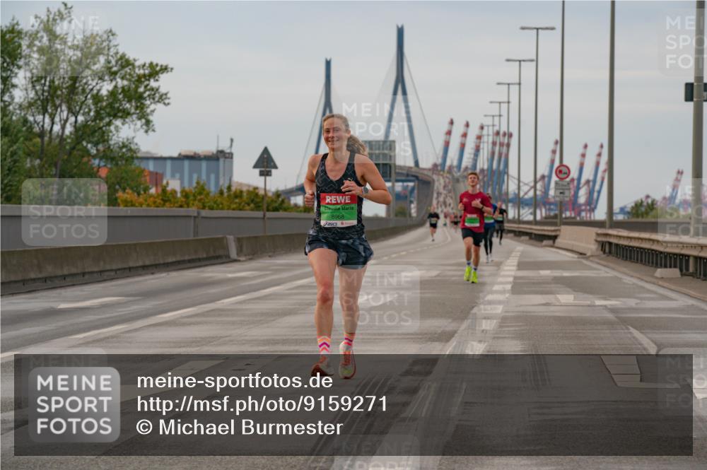 03.10.2025 - Köhlbrandbrückenlauf Michael Burmester http://msf.ph/oto/9159271 03.10.2025 15:41:28 Position 3 8968 meine-sportfotos.de