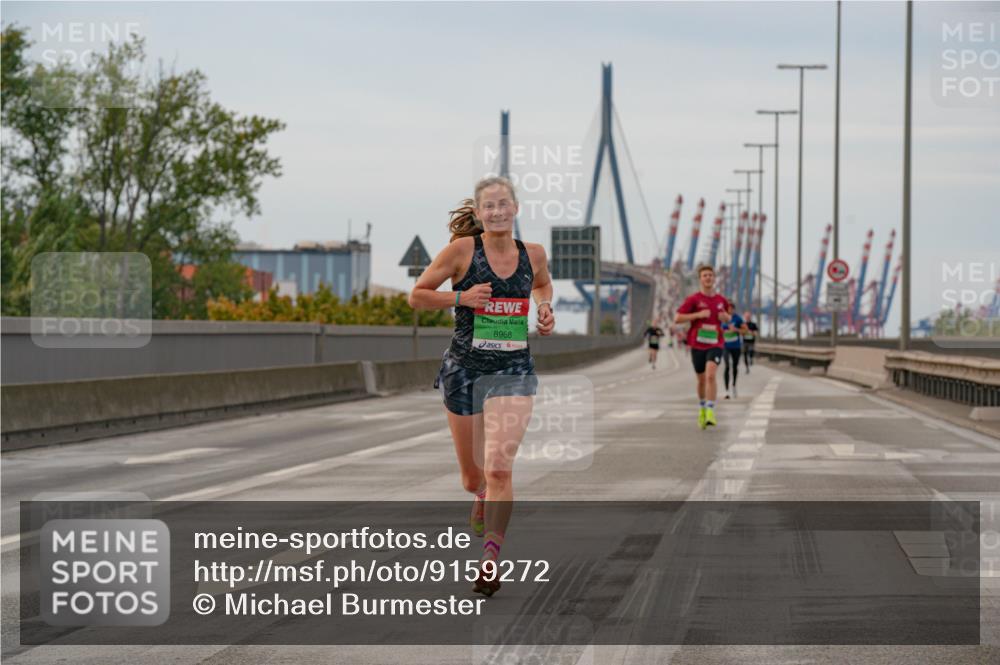 03.10.2025 - Köhlbrandbrückenlauf Michael Burmester http://msf.ph/oto/9159272 03.10.2025 15:41:29 Position 3 8968 meine-sportfotos.de