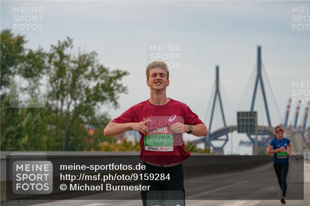 03.10.2025 - Köhlbrandbrückenlauf Michael Burmester http://msf.ph/oto/9159284 03.10.2025 15:41:37 Position 3 9269 meine-sportfotos.de