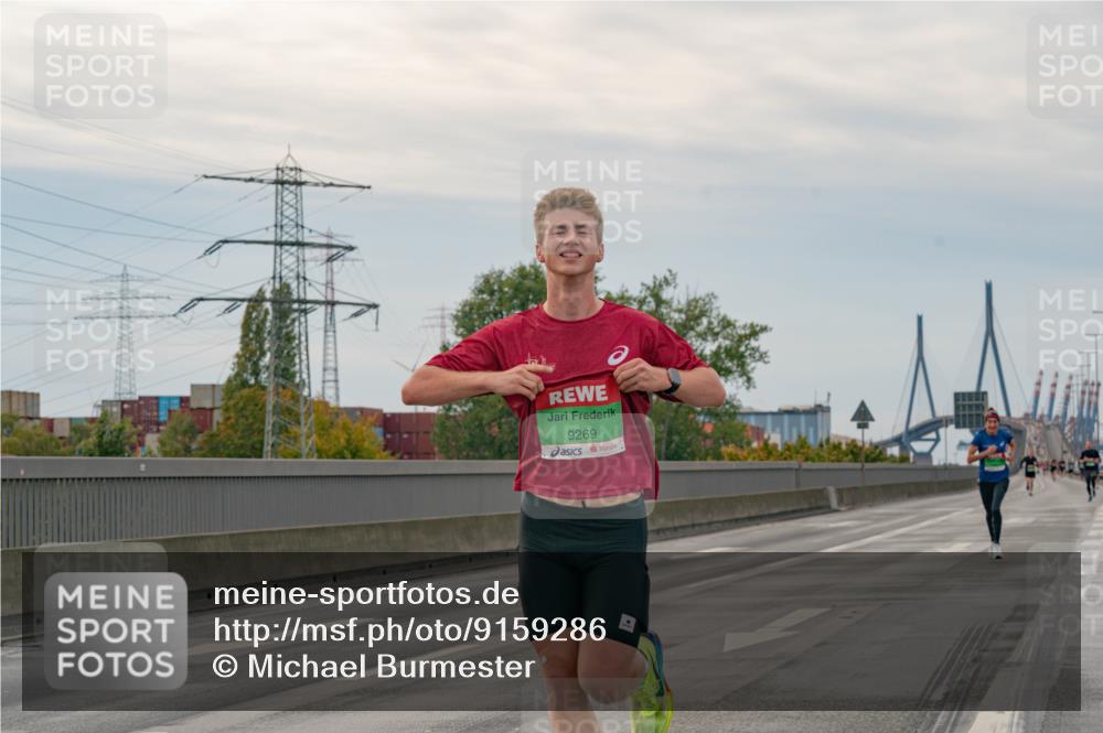 03.10.2025 - Köhlbrandbrückenlauf Michael Burmester http://msf.ph/oto/9159286 03.10.2025 15:41:38 Position 3 9269 meine-sportfotos.de