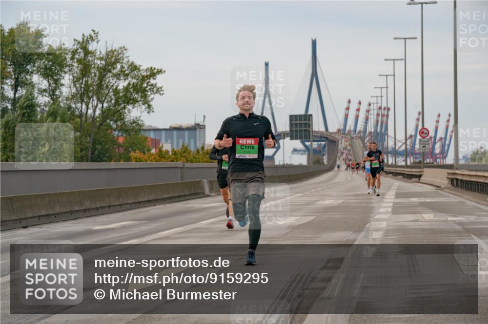 03.10.2025 - Köhlbrandbrückenlauf Michael Burmester http://msf.ph/oto/9159295 03.10.2025 15:41:55 Position 3 7143 meine-sportfotos.de