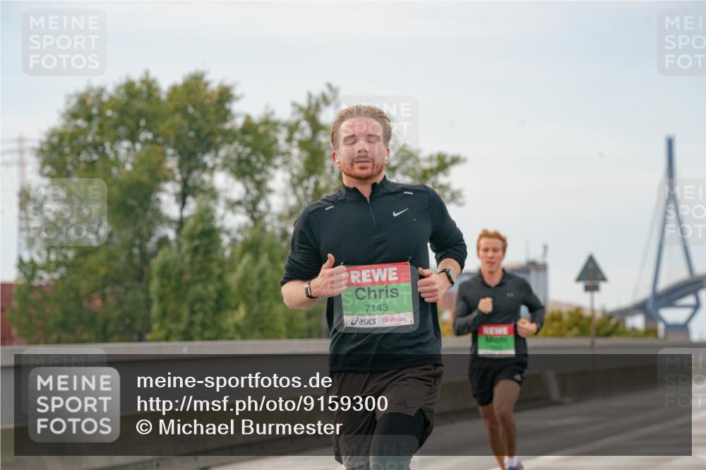 03.10.2025 - Köhlbrandbrückenlauf Michael Burmester http://msf.ph/oto/9159300 03.10.2025 15:41:57 Position 3 7143 meine-sportfotos.de