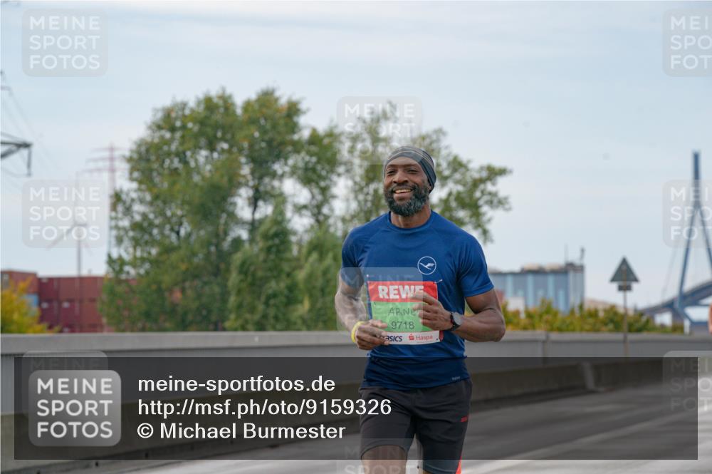 03.10.2025 - Köhlbrandbrückenlauf Michael Burmester http://msf.ph/oto/9159326 03.10.2025 15:42:22 Position 3 9718 meine-sportfotos.de