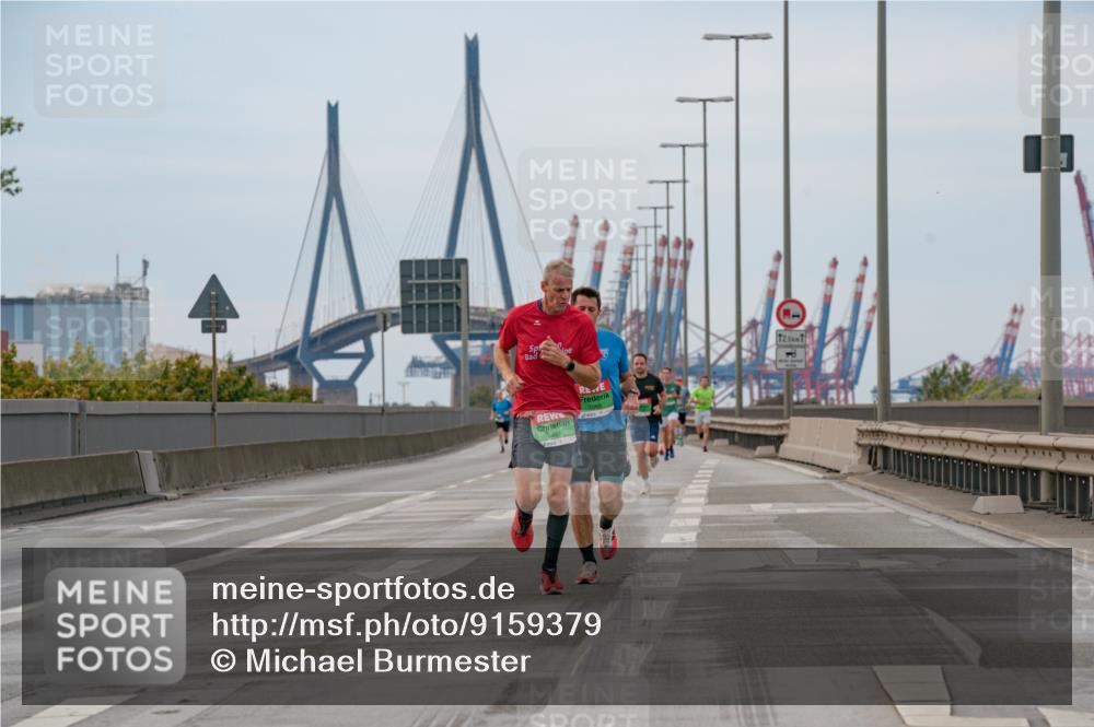 03.10.2025 - Köhlbrandbrückenlauf Michael Burmester http://msf.ph/oto/9159379 03.10.2025 15:43:13 Position 3 9481, 12, 5 meine-sportfotos.de