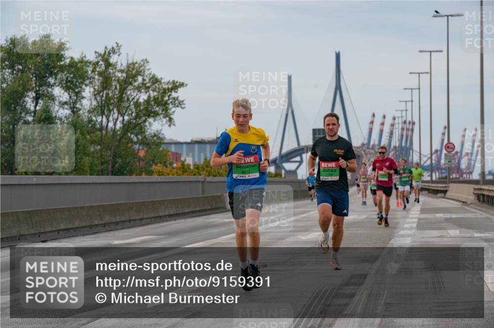 03.10.2025 - Köhlbrandbrückenlauf Michael Burmester http://msf.ph/oto/9159391 03.10.2025 15:43:25 Position 3 8872, 7123 meine-sportfotos.de