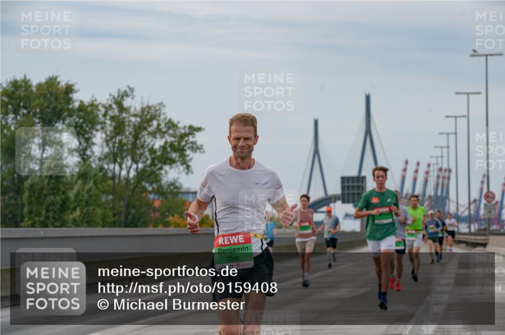 03.10.2025 - Köhlbrandbrückenlauf Michael Burmester http://msf.ph/oto/9159408 03.10.2025 15:43:36 Position 3 7040 meine-sportfotos.de
