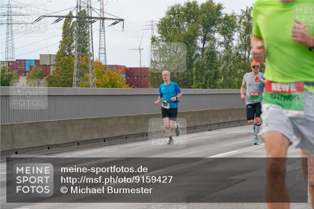 03.10.2025 - Köhlbrandbrückenlauf Michael Burmester http://msf.ph/oto/9159427 03.10.2025 15:43:47 Position 3  meine-sportfotos.de