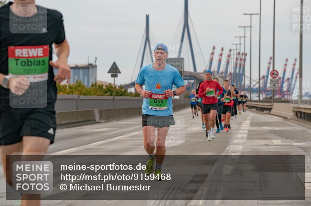 03.10.2025 - Köhlbrandbrückenlauf Michael Burmester http://msf.ph/oto/9159468 03.10.2025 15:44:10 Position 3 7277, 8942 meine-sportfotos.de