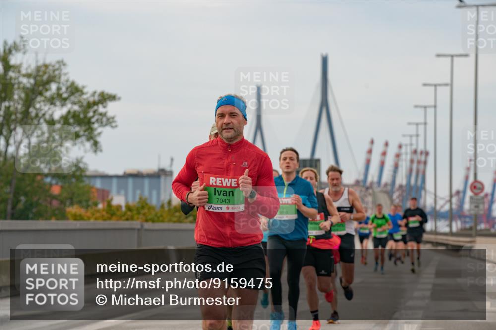 03.10.2025 - Köhlbrandbrückenlauf Michael Burmester http://msf.ph/oto/9159475 03.10.2025 15:44:17 Position 3 7043 meine-sportfotos.de