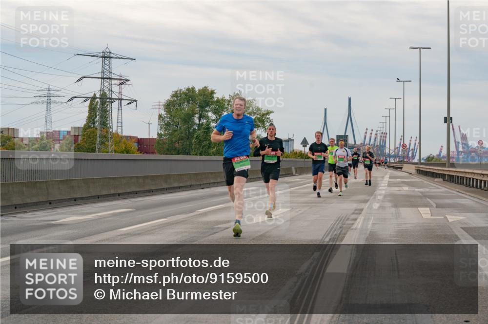 03.10.2025 - Köhlbrandbrückenlauf Michael Burmester http://msf.ph/oto/9159500 03.10.2025 15:44:37 Position 3  meine-sportfotos.de