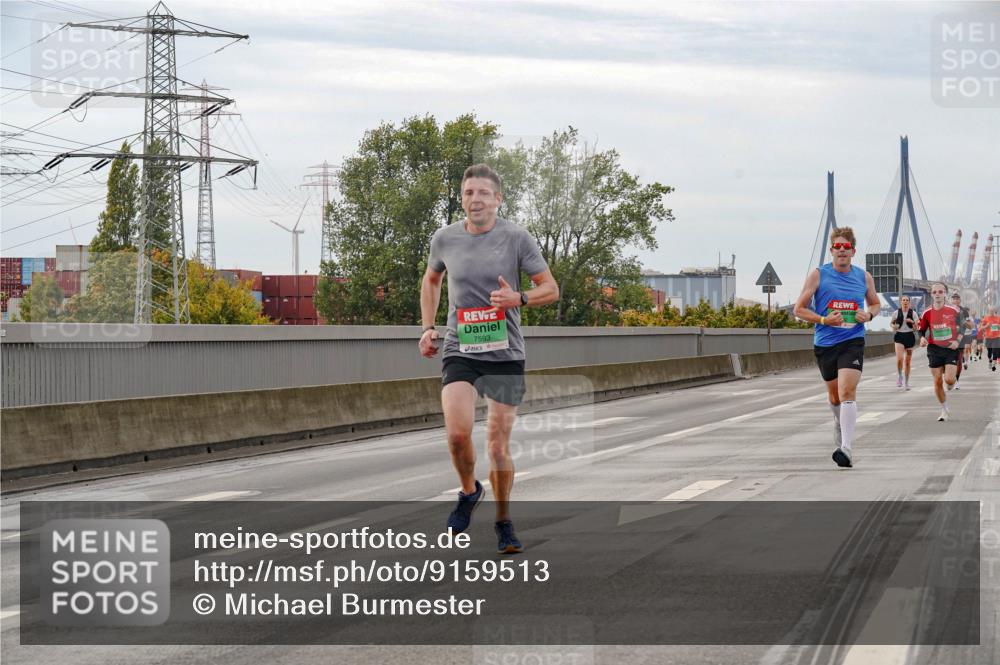 03.10.2025 - Köhlbrandbrückenlauf Michael Burmester http://msf.ph/oto/9159513 03.10.2025 15:45:12 Position 3 7593 meine-sportfotos.de