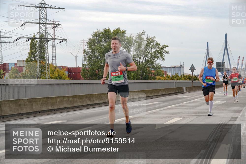03.10.2025 - Köhlbrandbrückenlauf Michael Burmester http://msf.ph/oto/9159514 03.10.2025 15:45:12 Position 3 7593 meine-sportfotos.de
