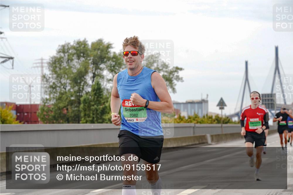 03.10.2025 - Köhlbrandbrückenlauf Michael Burmester http://msf.ph/oto/9159517 03.10.2025 15:45:16 Position 3 7082 meine-sportfotos.de