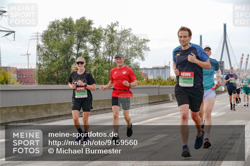03.10.2025 - Köhlbrandbrückenlauf Michael Burmester http://msf.ph/oto/9159560 03.10.2025 15:45:42 Position 3 7570, 7107, 2025 meine-sportfotos.de