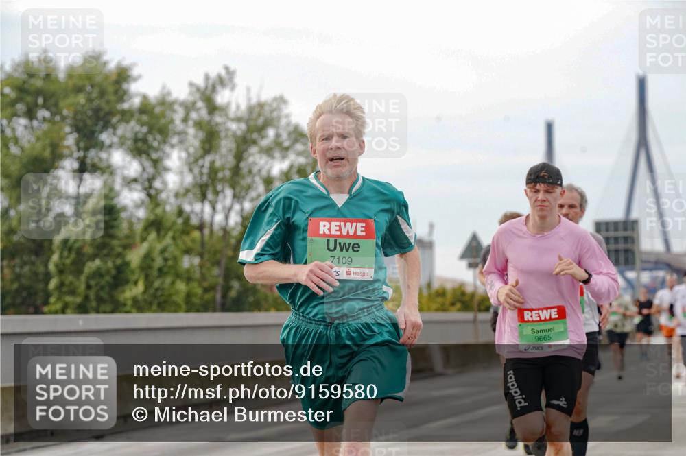 03.10.2025 - Köhlbrandbrückenlauf Michael Burmester http://msf.ph/oto/9159580 03.10.2025 15:45:53 Position 3 7109, 9665 meine-sportfotos.de